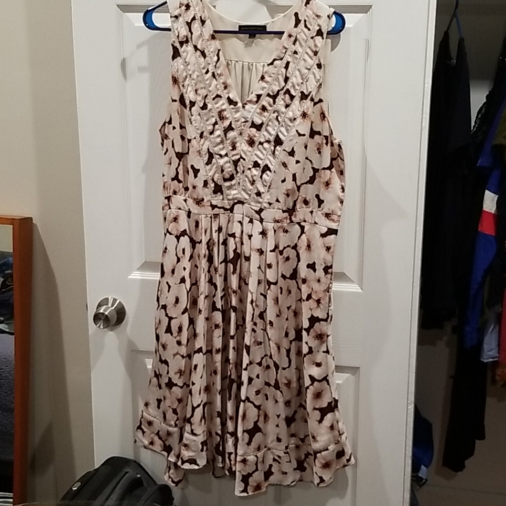 Pink and brown floral banana dress